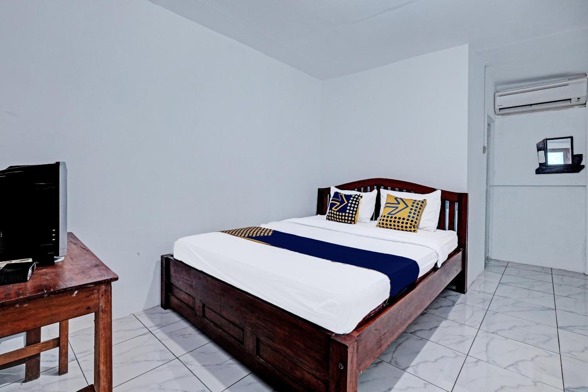 Spot On 91916 Joglo Doyong Homestay Syariah Yogyakarta Esterno foto