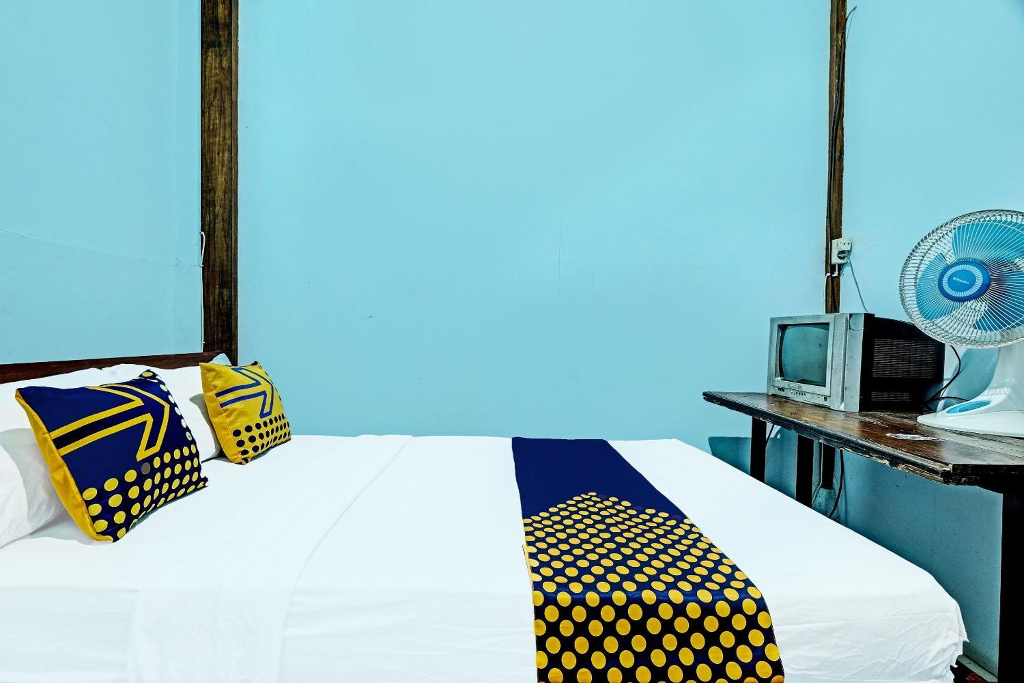 Spot On 91916 Joglo Doyong Homestay Syariah Yogyakarta Esterno foto